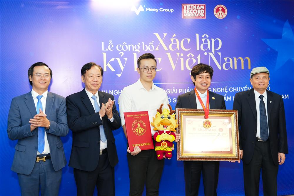 Tiên phong trong lĩnh vực chuyển đổi số bất động sản, Meey Group tiếp tục được vinh danh tại Kỷ lục Việt Nam 