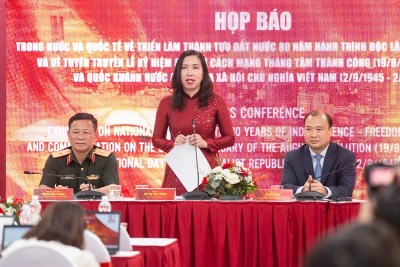 Khai trương Trung tâm báo chí và họp báo về Triển lãm thành tựu Đất nước