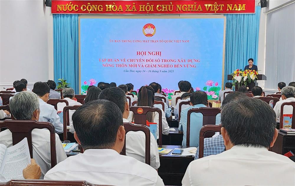Hội nghị toàn quốc tập huấn truyền thông và chuyển đổi số về giảm nghèo năm 2025
