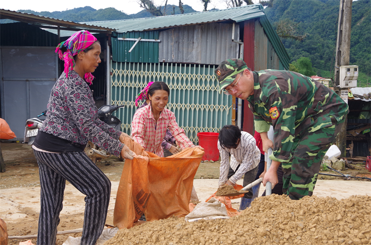 Những ngôi nhà nghĩa tình ở vùng biên giới Lai Châu