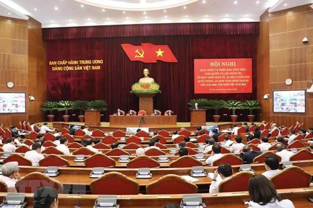 Phát triển kinh tế- xã hội và bảo đảm quốc phòng, an ninh vùng Đông Nam Bộ