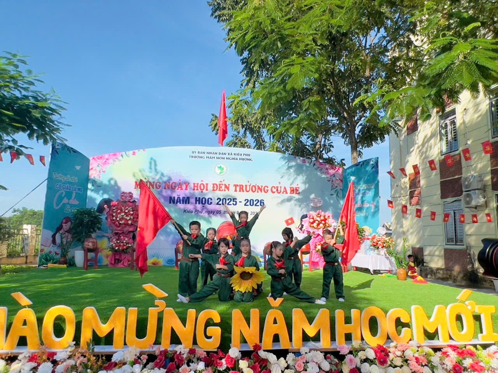 xã Kiều Phú - Hà Nội: Tưng bừng lễ khai giảng năm học 2025 - 2026