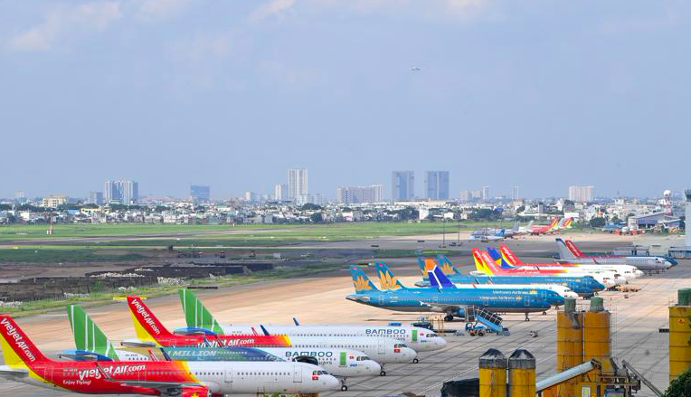 Từ 1/3/2024, tăng trần giá vé máy bay nội địa