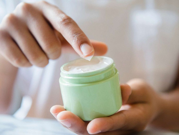 Hà Nội lạnh rồi, các nàng cần dưỡng da sao cho đúng? - Ảnh 3.