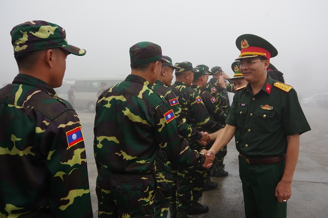 Dấu ấn đoàn kết VIỆT – LÀO trong sự kiện diễu binh lịch sử