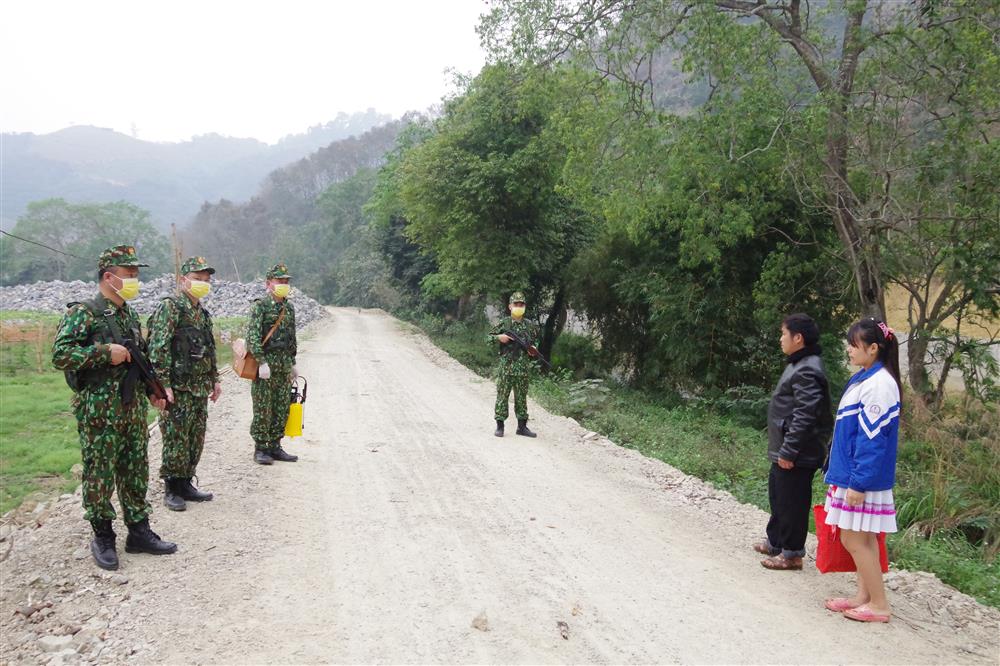 Bộ Quốc phòng đề xuất sửa đổi điều kiện xuất cảnh, nhập cảnh qua cửa khẩu, lối mở biên giới đất liền