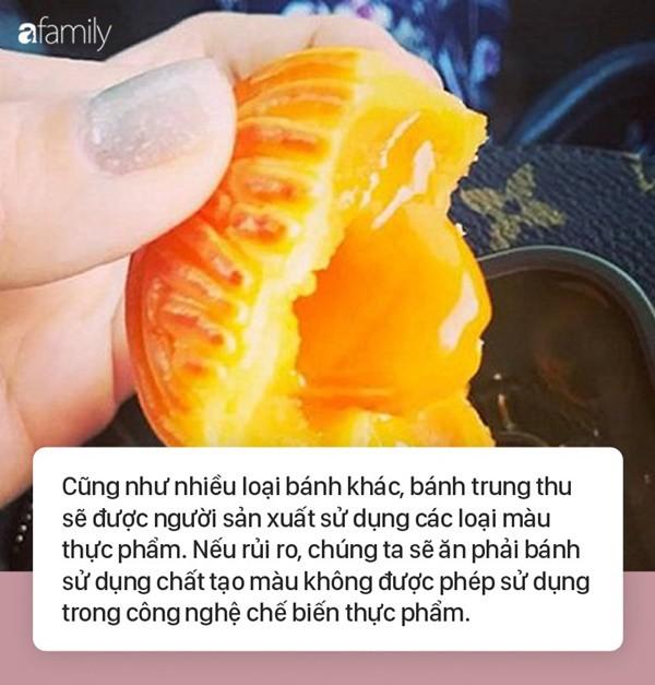 Bánh Trung thu trứng chảy nhập lậu: Sức khỏe người tiêu dùng bị đe dọa, có nguy cơ ung thư nếu cứ ăn những thực phẩm nhập lậu không rõ nguồn gốc