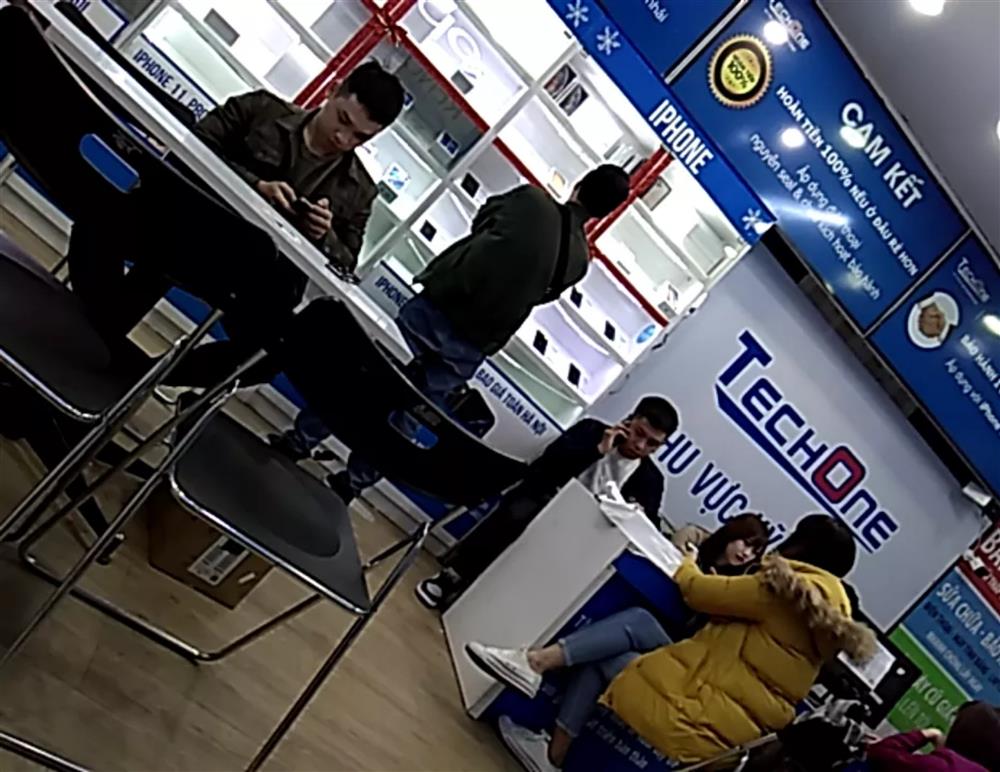 Báo chí phản ánh về điện thoại iPhone 12 lậu, Cục Quản lý thị trường Hà Nội nói không có