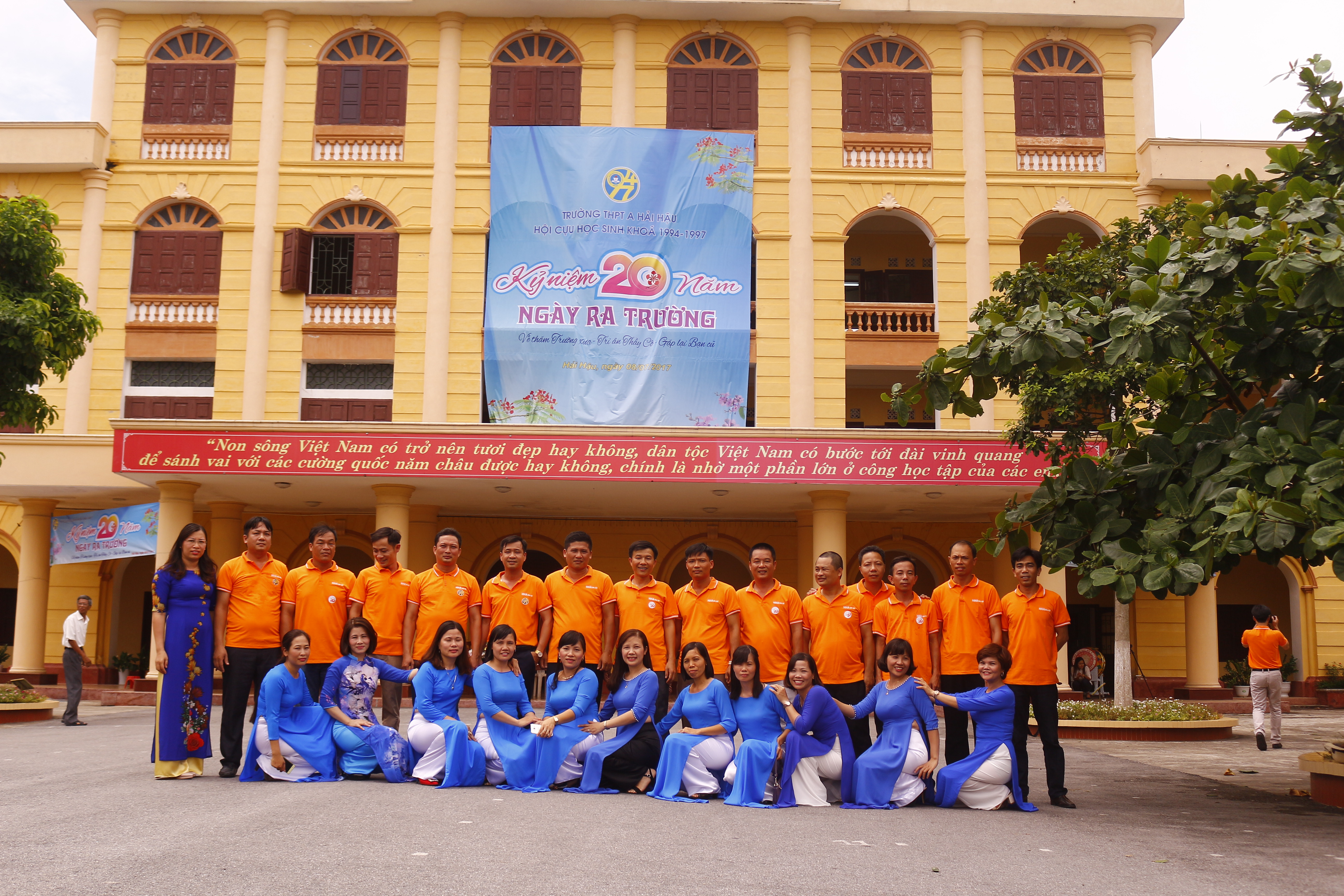 Trường THPT A Hải Hậu Nam Định niên khóa 94-97- 