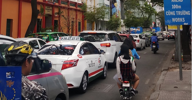 Bộ Giao thông Vận tải: Kiến nghị quản lý App gọi xe như taxi