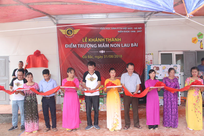 Hòa Bình: Khánh thành và bàn giao nhà lớp học Điểm trường mầm non Lau Bai