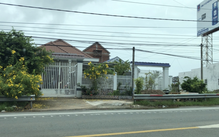 Mỹ Phẩm Elly White2.jpg