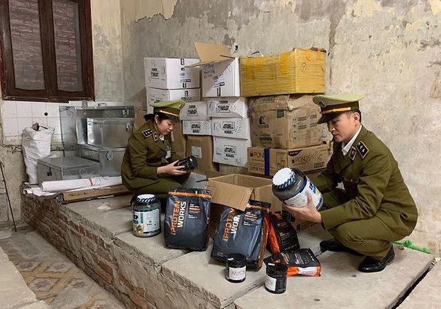 Báo động hàng ngoại gắn mác 'Made in Vietnam'