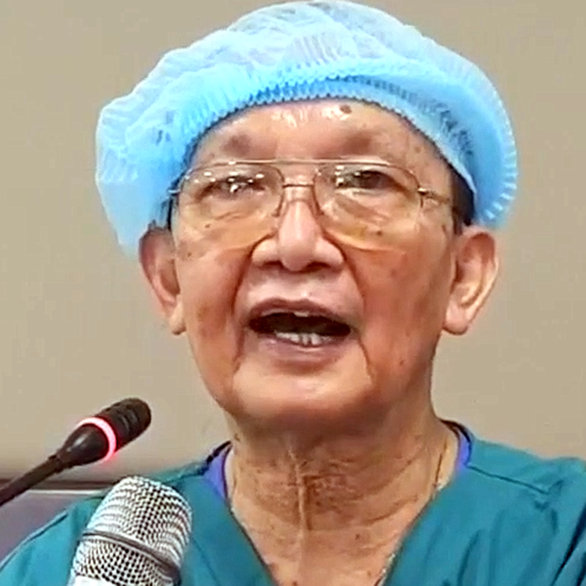 Các bác sĩ xin phép đấng tạo hóa sinh hai con Trúc Nhi - Diệu Nhi một lần nữa… - Ảnh 3.