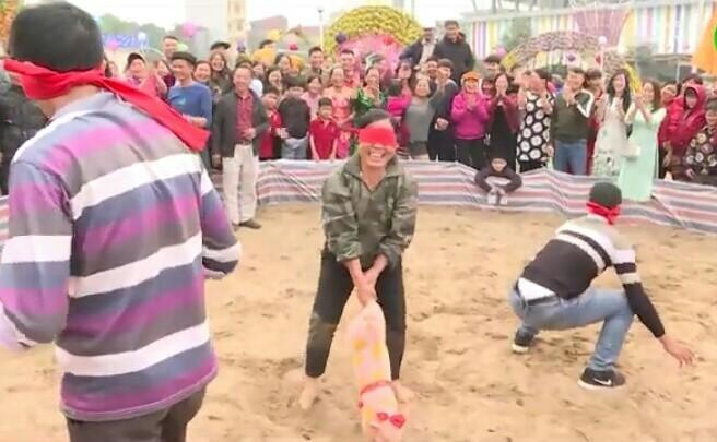 C:\Users\admin\Desktop\bat lơn.jpg