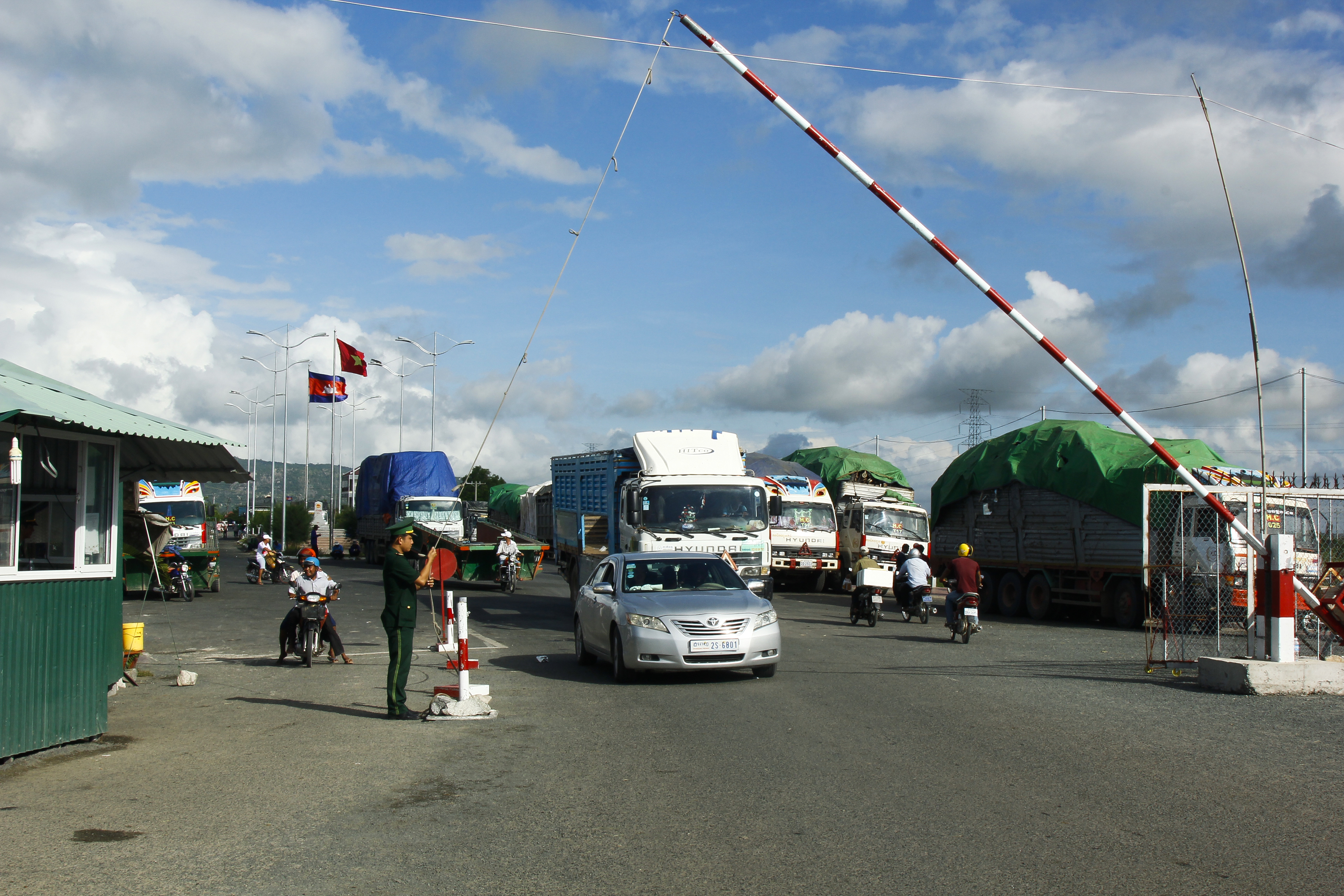 Biên phòng- Hải quan- Công an tỉnh An Giang: Tăng cường phối hợp đấu tranh phòng, chống tội phạm