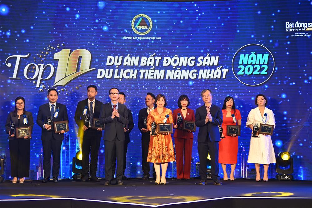 Wonder City Van Phong Bay lọt Top 10 Dự án Bất động sản du lịch tiềm năng nhất năm 2022