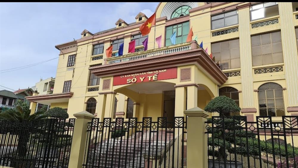 Hà Nam: Báo động tình trạng bán thuốc kháng sinh tràn lan