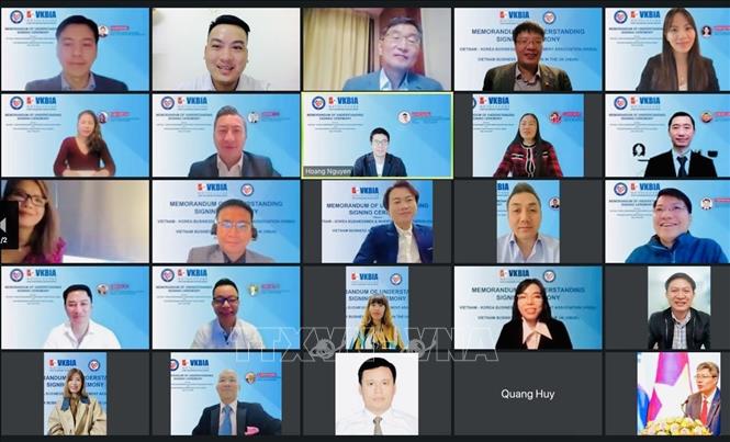 Hợp tác kinh doanh, hỗ trợ tiêu thụ hàng Việt Nam ở nước ngoài