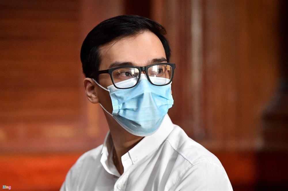 Xử vụ tiếp viên hàng không làm lây lan Covid-19, bị cáo xin giảm nhẹ hình phạt