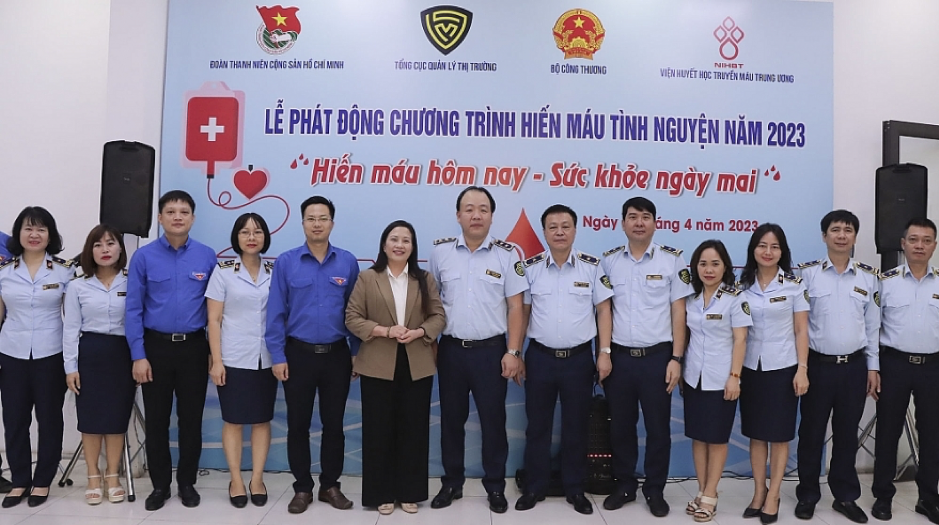 Lực lượng QLTT góp thêm 41.300ml máu vào quỹ máu quốc gia